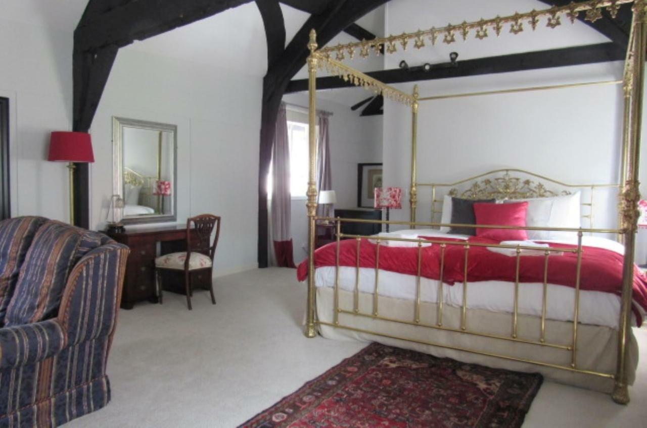 The Old Vicarage Hotel & Restaurant Bridgwater Exterior foto The bedroom